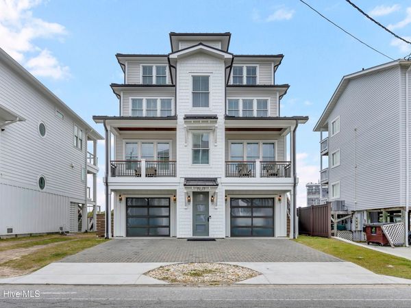707 Canal Drive, Carolina Beach, NC 28428