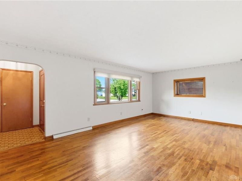 219 Knollwood Drive, Verona, OH 45378 Photo 9