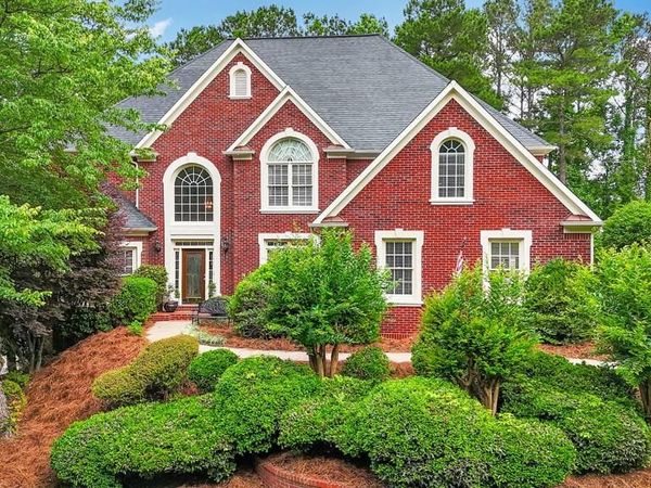 1327 Bridgemill Avenue, Canton, GA 30114