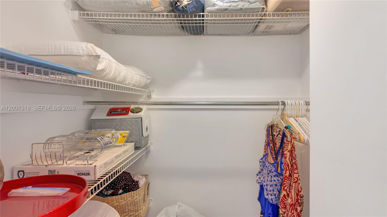 5601 Collins Ave , Unit 711, Miami Beach, FL 33140 Photo