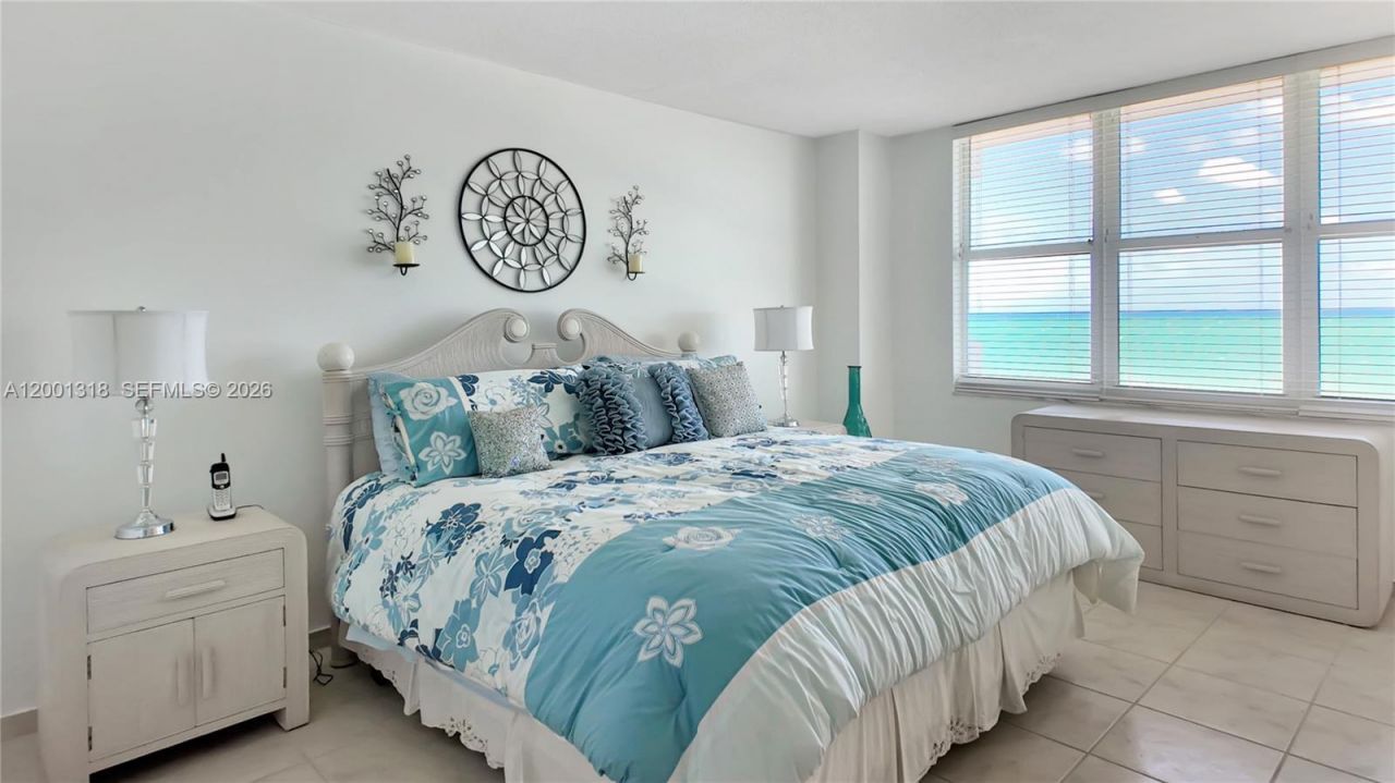5601 Collins Ave , Unit 711, Miami Beach, FL 33140 Photo