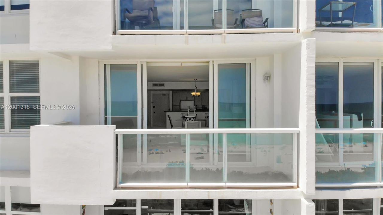 5601 Collins Ave , Unit 711, Miami Beach, FL 33140 Photo