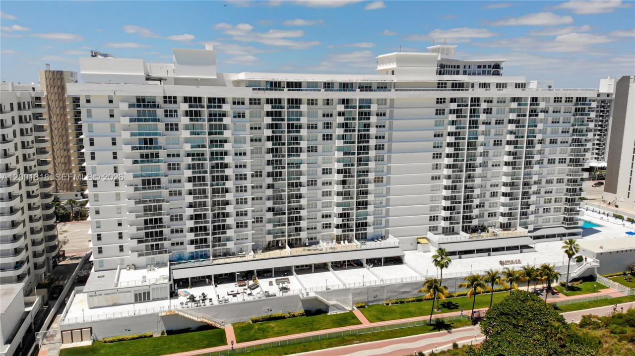 5601 Collins Ave , Unit 711, Miami Beach, FL 33140 Photo