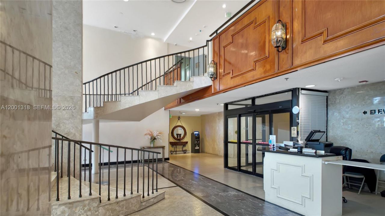 5601 Collins Ave , Unit 711, Miami Beach, FL 33140 Photo