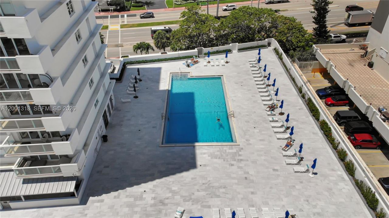 5601 Collins Ave , Unit 711, Miami Beach, FL 33140 Photo