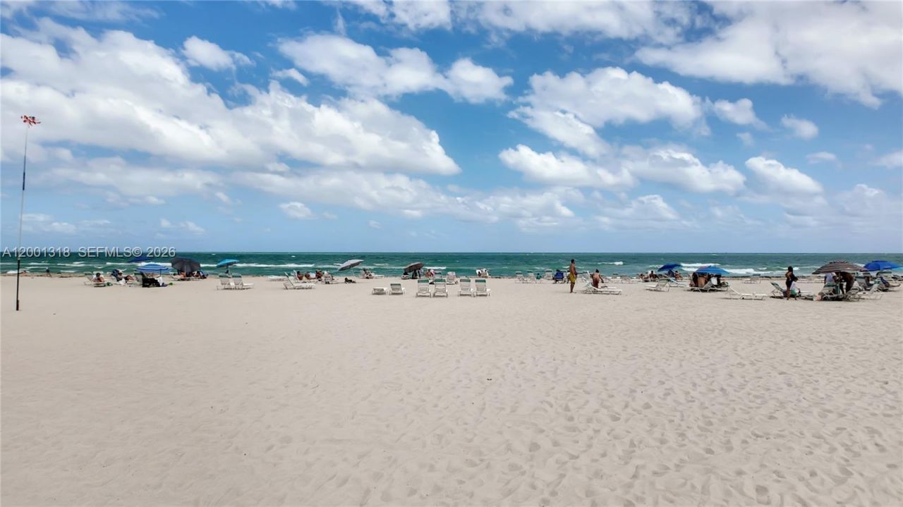 5601 Collins Ave , Unit 711, Miami Beach, FL 33140 Photo
