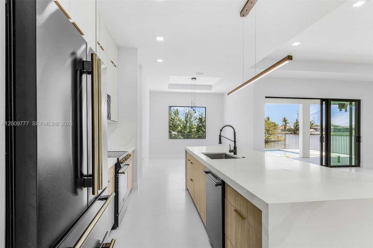 2303 NW 35 Ave , Cape Coral, FL 33993 Photo