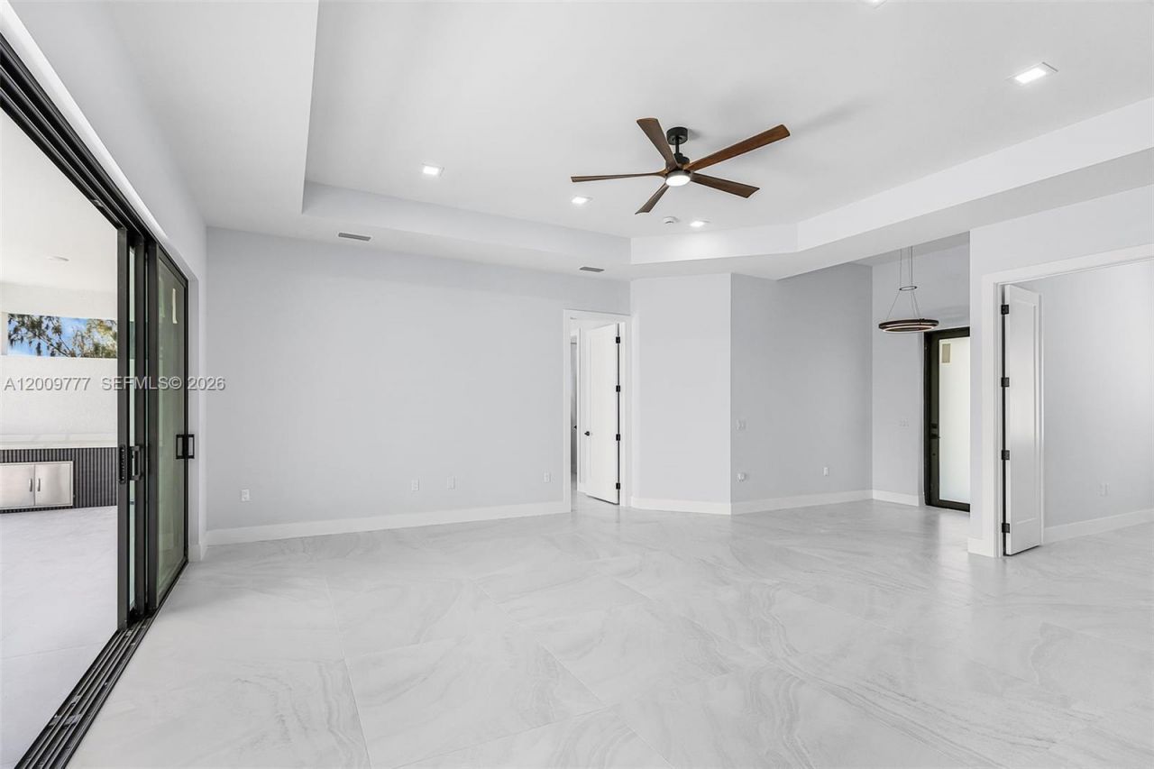 2303 NW 35 Ave , Cape Coral, FL 33993 Photo