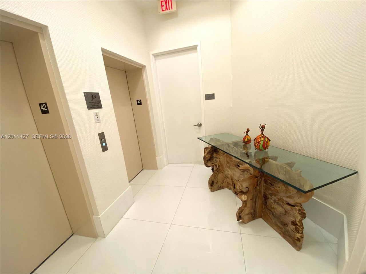 15811 Collins Ave , Unit 4207, Sunny Isles Beach, FL 33160 Photo
