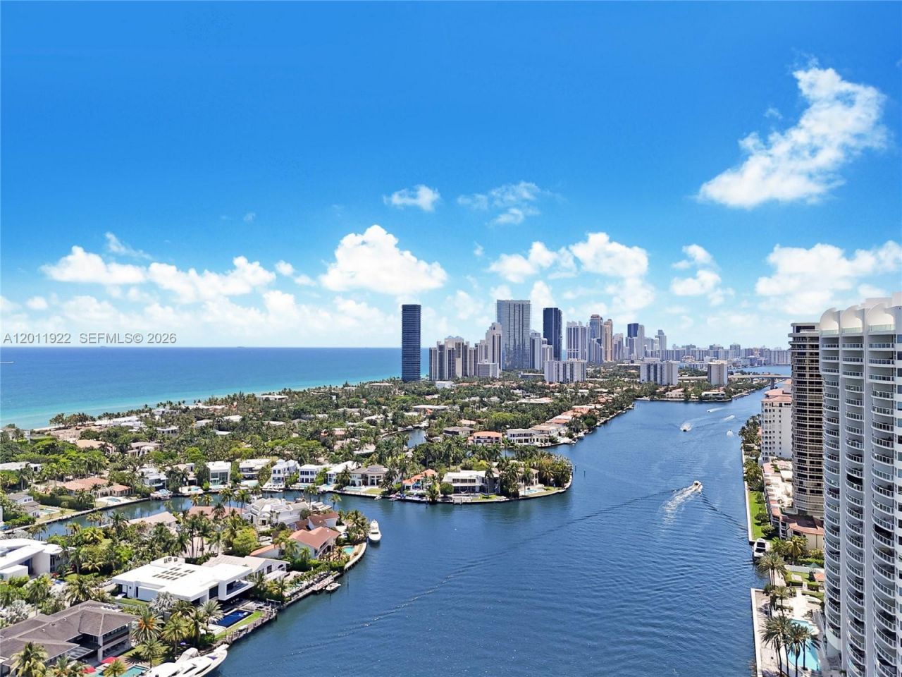 20515 E Country Club Dr , Unit 1146, Aventura, FL 33180 Photo