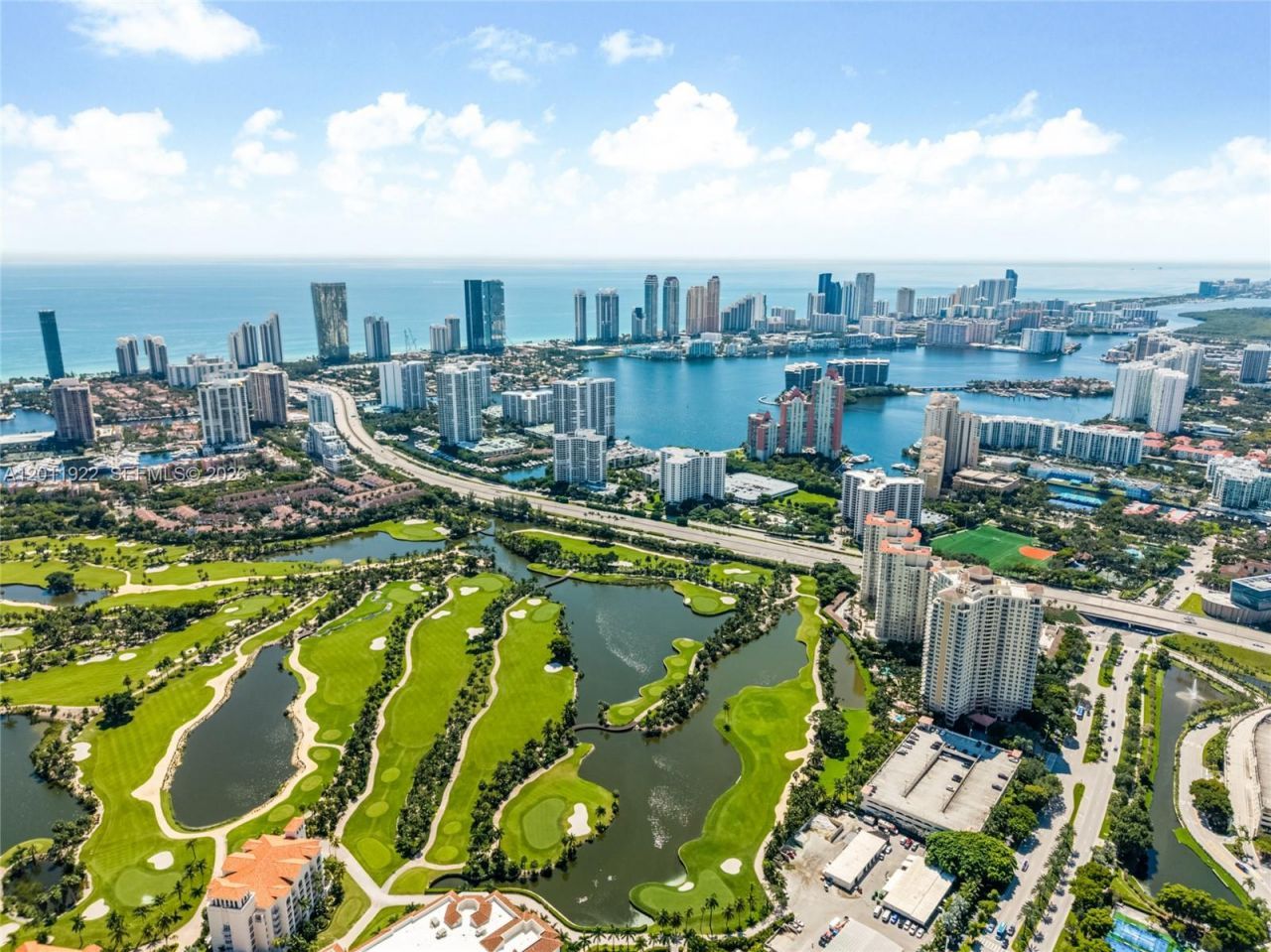 20515 E Country Club Dr , Unit 1146, Aventura, FL 33180 Photo