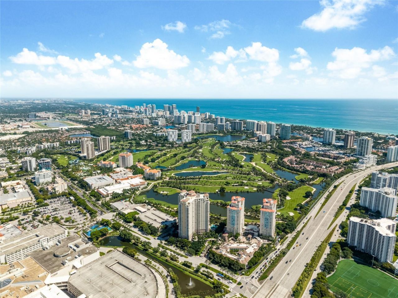 20515 E Country Club Dr , Unit 1146, Aventura, FL 33180 Photo