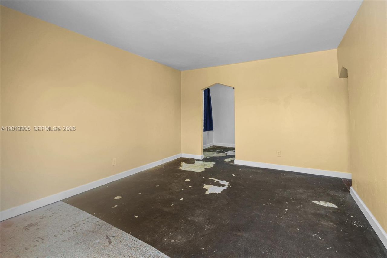 351 E 14th St , Hialeah, FL 33010 Photo