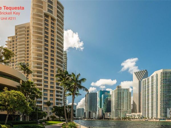 888 Brickell Key Dr , Unit 211, Miami, FL 33131
