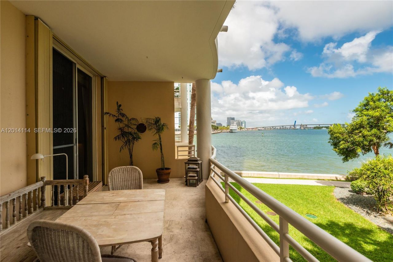 888 Brickell Key Dr , Unit 211, Miami, FL 33131 Photo