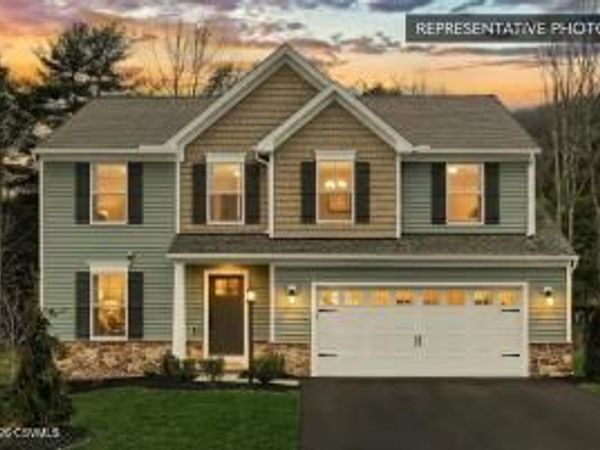 19 CIRCLE VIEW Drive, Elysburg, PA 17824