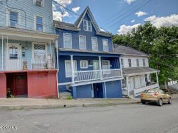 1004-1006 COMMERCE Street E , Shamokin, PA 17872
