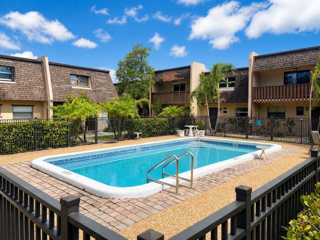 2520 Van Buren Street, Unit 16, Hollywood, FL 33020 Photo