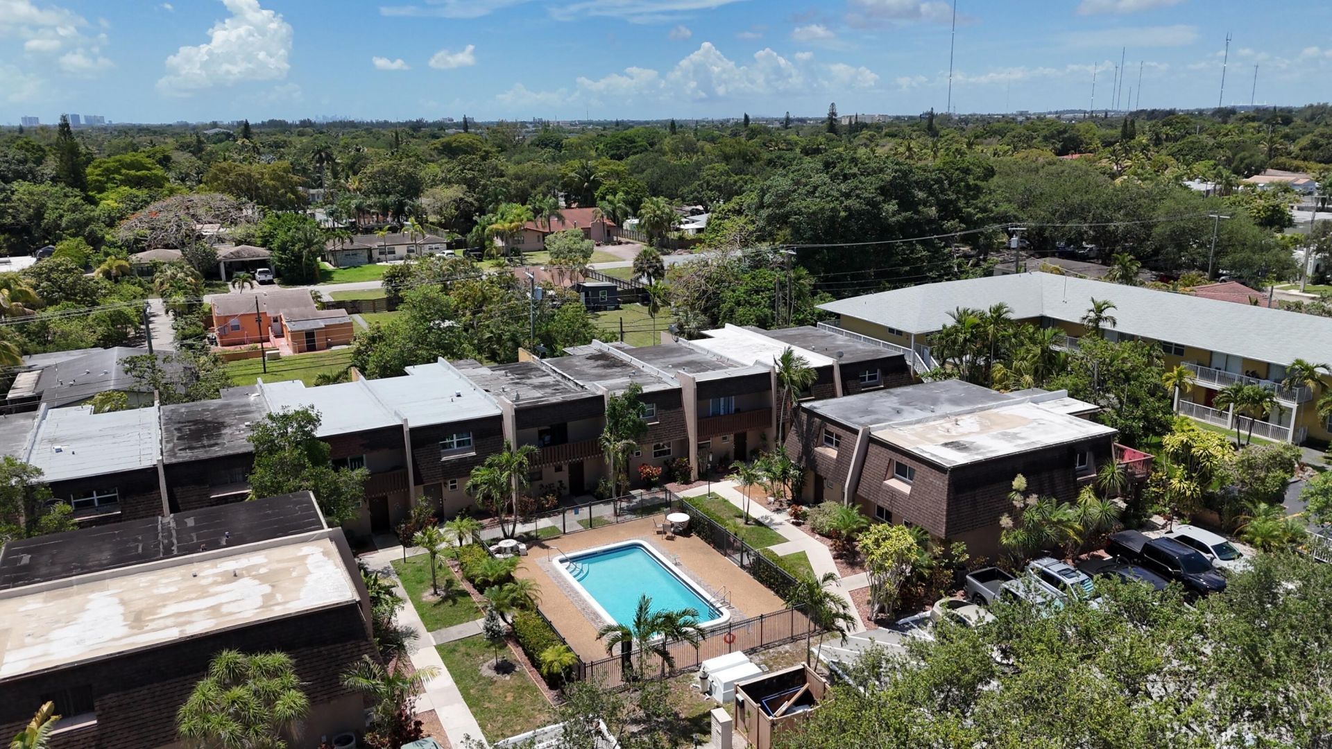 2520 Van Buren Street, Unit 16, Hollywood, FL 33020 Photo