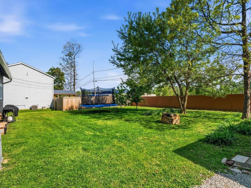 105 English Terrace , Delaware, OH 43015 Photo 34