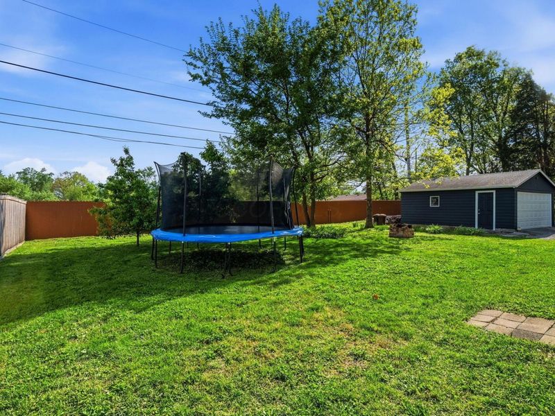 105 English Terrace , Delaware, OH 43015 Photo 35