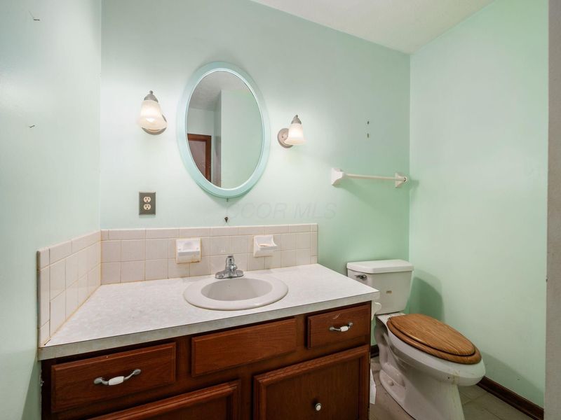 1151 Cloverknoll Court, Columbus, OH 43235 Photo 14