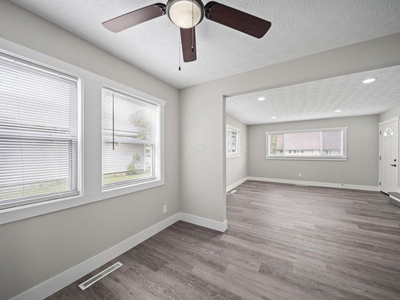 2385 Hanna Drive, Columbus, OH 43211 Photo 21