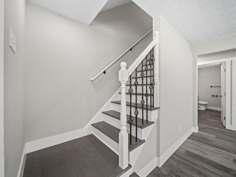 2385 Hanna Drive, Columbus, OH 43211 Photo 22