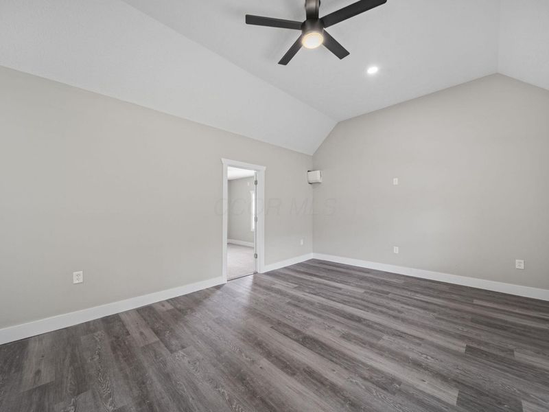 2385 Hanna Drive, Columbus, OH 43211 Photo 25