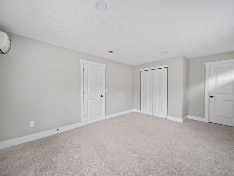 2385 Hanna Drive, Columbus, OH 43211 Photo 40