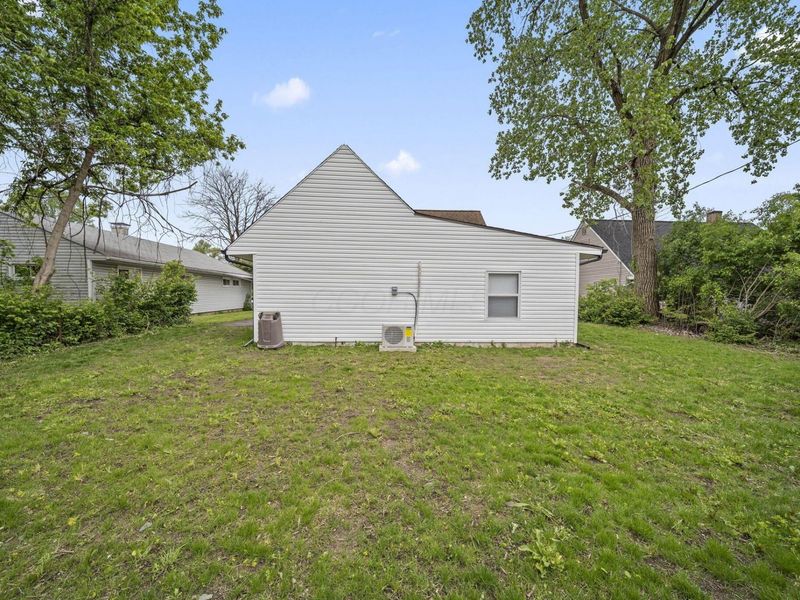 2385 Hanna Drive, Columbus, OH 43211 Photo 57