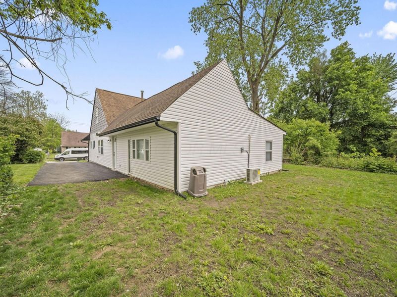 2385 Hanna Drive, Columbus, OH 43211 Photo 62