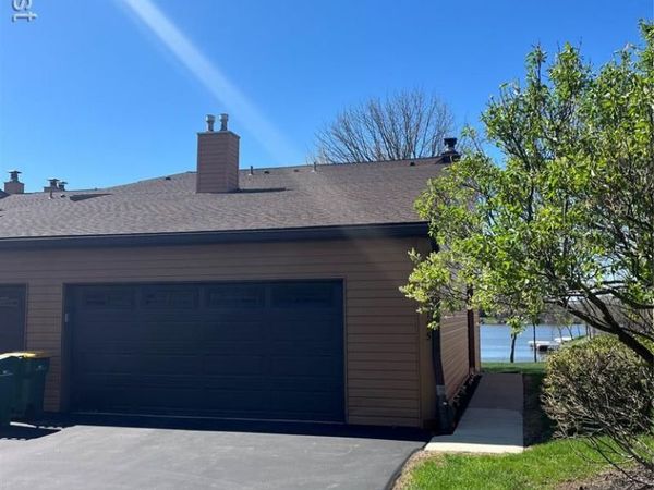 48195 Bayshore Drive , Van Buren Twp, MI 48111