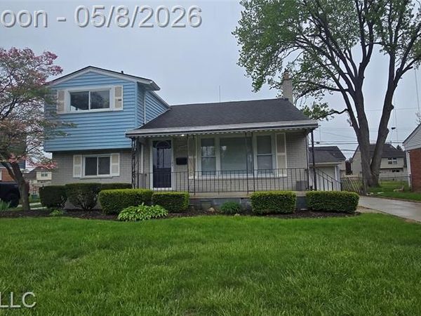 32631 Maplewood Street, Garden City, MI 48135