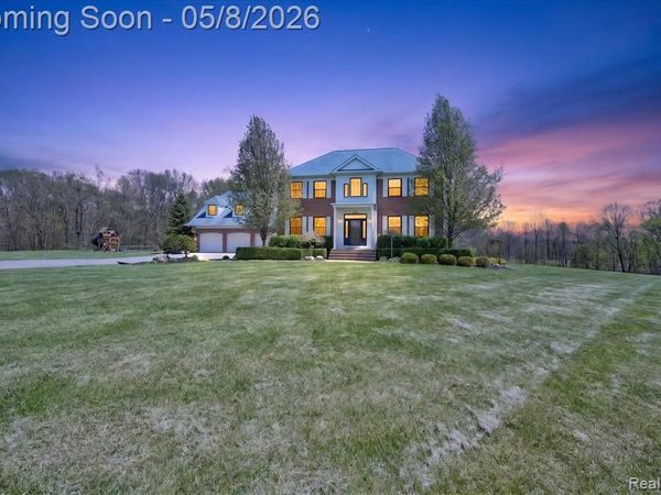 7156 Manor Lane, Cohoctah Twp, MI 48836