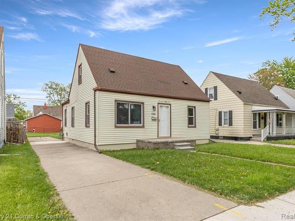 1784 Reo Avenue , Lincoln Park, MI 48146