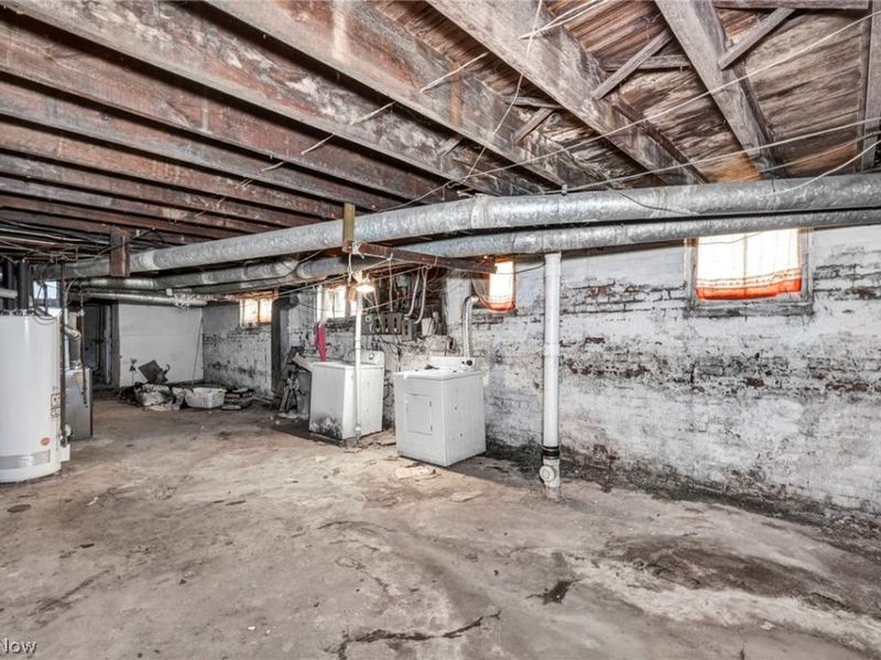 889 E 143rd Street, Cleveland, OH 44110 Photo 15