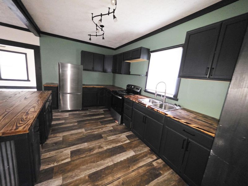 555 N Greenwood Street , Marion, OH 43302 Photo 8