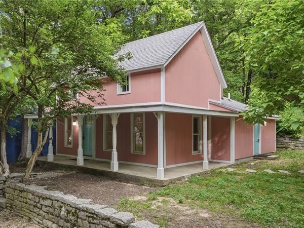 88 Grand Avenue , Eureka Springs, AR 72632