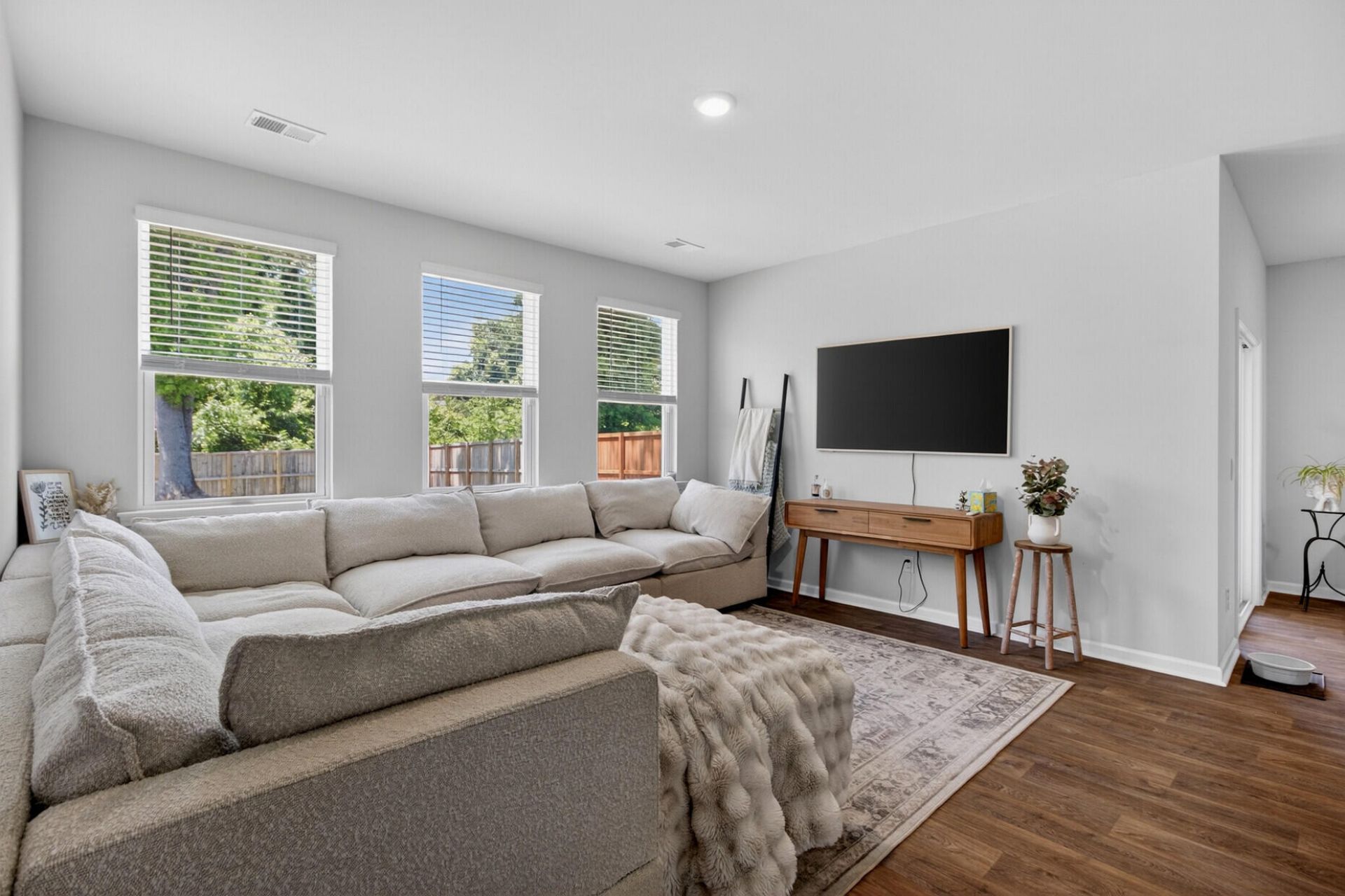 187 Morning View Way Photo 16