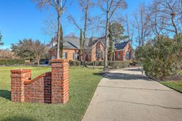 8612 Timbermarsh Lane photo 4