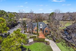 8612 Timbermarsh Lane photo 4