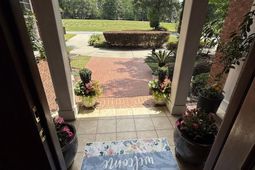 8612 Timbermarsh Lane photo 4