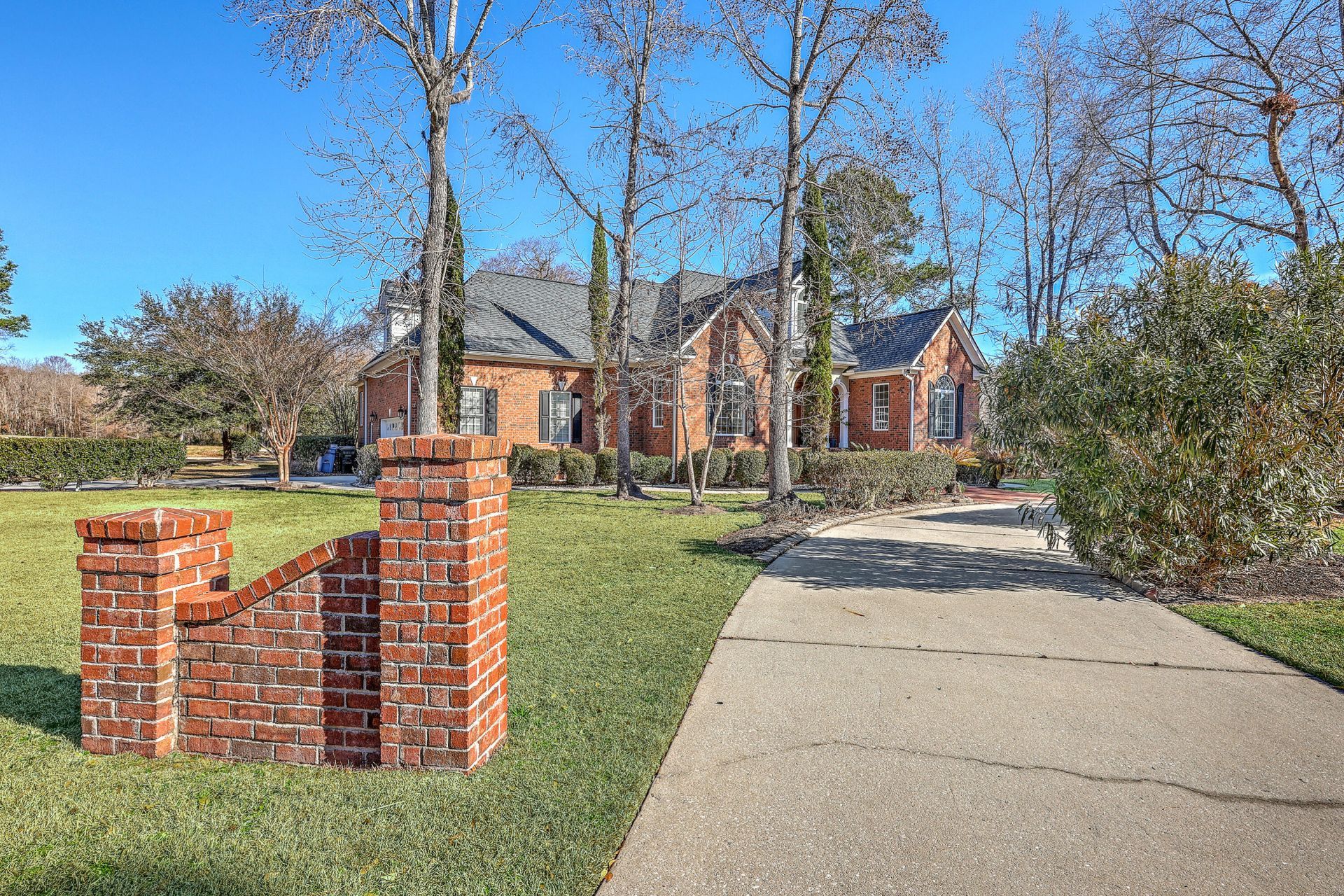 8612 Timbermarsh Lane Photo 8