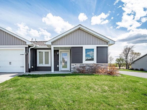 300 Cedar Street, Unit 77, Baldwin, WI 54002