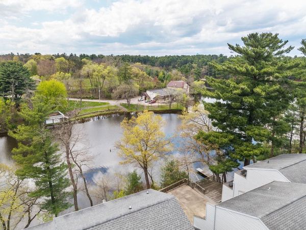 227 Canyon Road, Unit 6, Wisconsin Dells, WI 53965