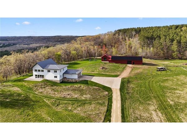 434 210th Avenue, Somerset, WI 54025