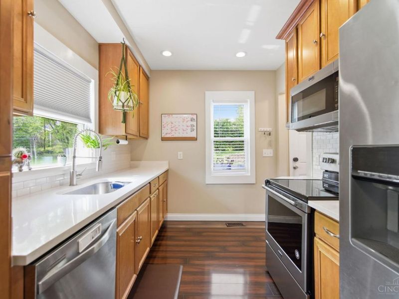 3654 Boomer Road, Green Township, OH 45247 Photo 10