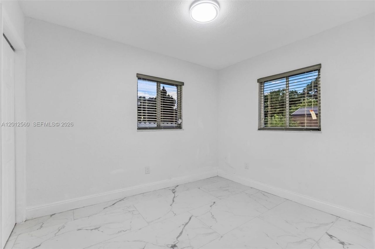 4530 SW 25th St , West Park, FL 33023 Photo