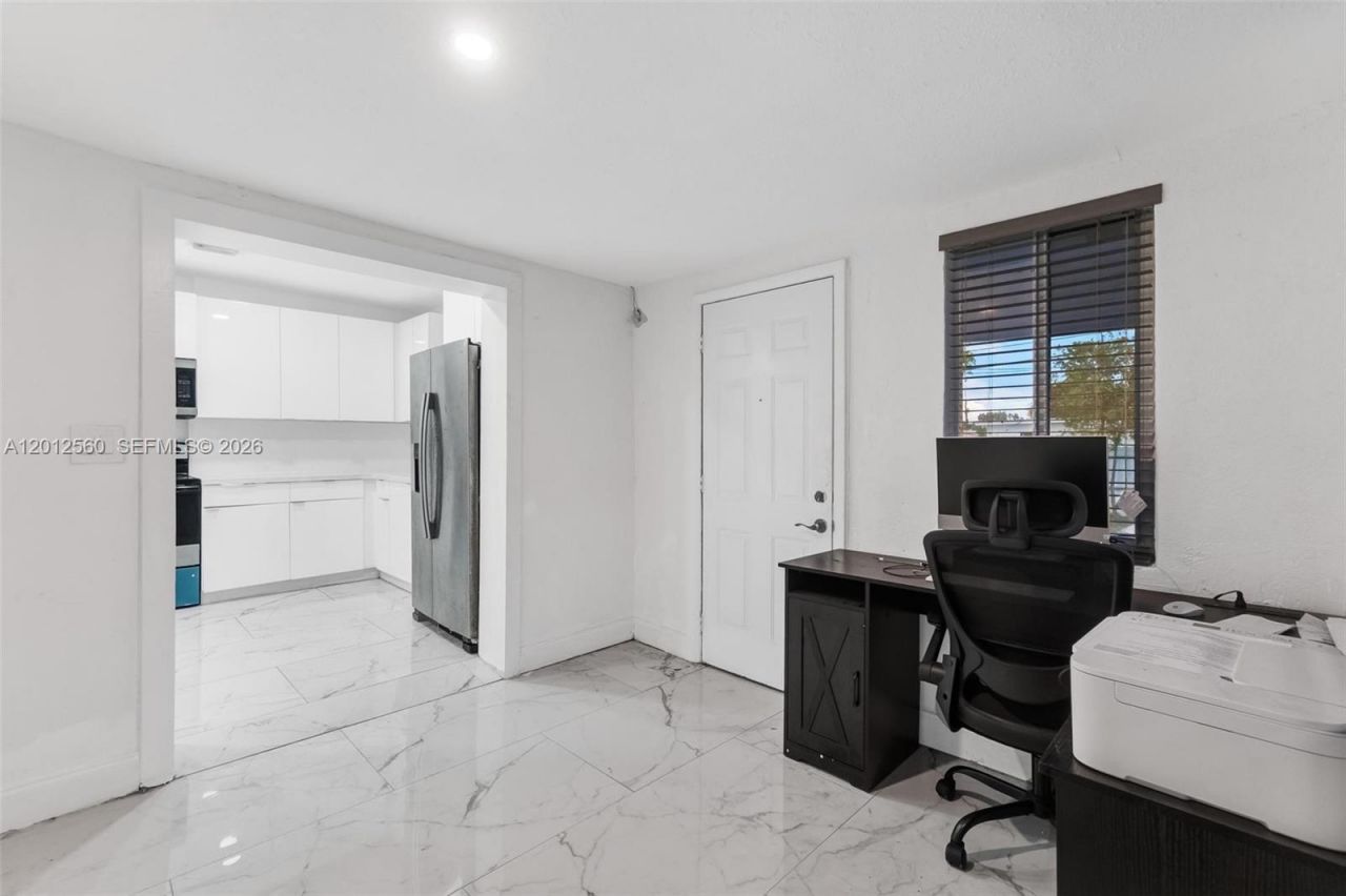 4530 SW 25th St , West Park, FL 33023 Photo